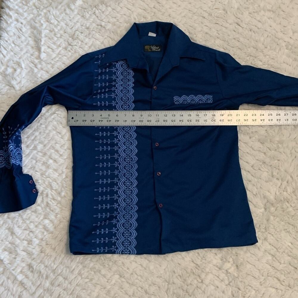 Vintage Velvet Touch Button-Down Shirt – 70s Vibes Blue Men’s 1970s Embroidered - Picture 7 of 9
